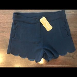 Dress shorts, ladies size small, navy